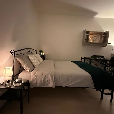 Aparthotel Vicino Fiera Di 3 Maria 3*